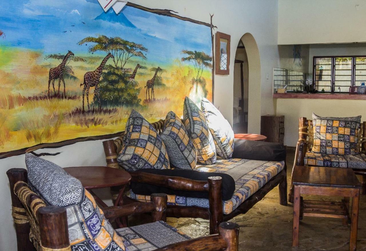 Oasis Diani Beach Villas מראה חיצוני תמונה
